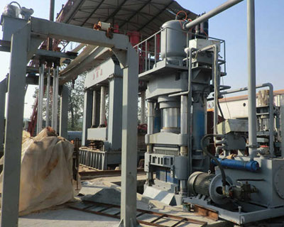 東臺靜壓磚機(jī)